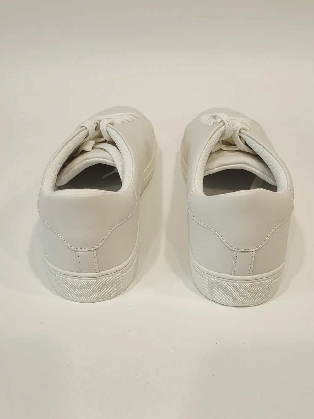 Reaction Kenneth Cole Javon Men's White Low-Top Leather Sneakers US Size 13